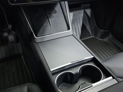 2025 Tesla MODEL Y thumbnail 32