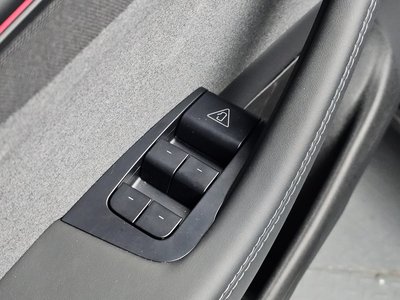 2025 Tesla MODEL Y thumbnail 33