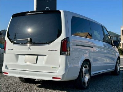 MERCEDES-BENZ V-CLASS - 2