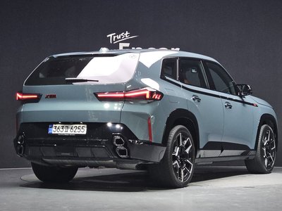 2025 BMW XM 照片 3