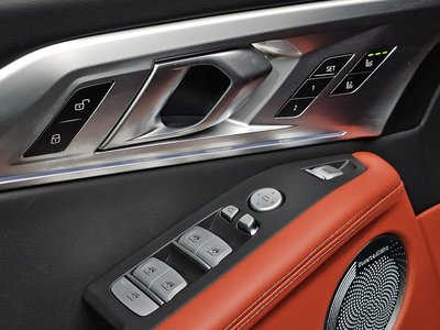 2025 BMW XM 缩略图 29