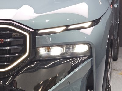 2025 BMW XM 照片 9