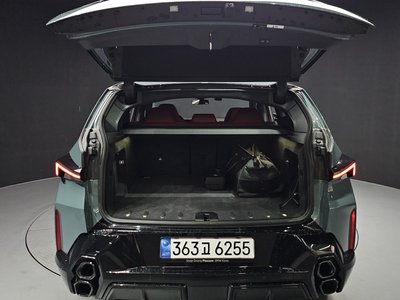 2025 BMW XM 缩略图 26