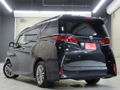 صورة 7 لـ 2025 Toyota ALPHARD