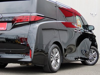 2025 Toyota ALPHARD 缩略图 17