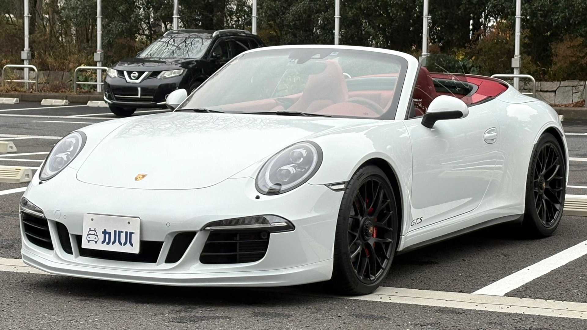 PORSCHE 911 CABRIOLET - View 1