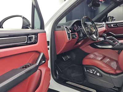 PORSCHE CAYENNE - 10