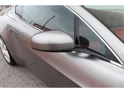 ASTON MARTIN V8 VANTAGE - 8