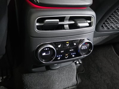 2022 Genesis ELECTRIFIED GV70 thumbnail 24