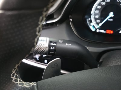 2022 Genesis ELECTRIFIED GV70 thumbnail 32