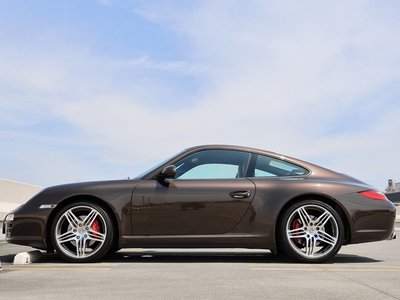PORSCHE 911 - 6
