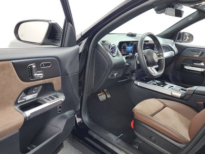 MERCEDES-BENZ GLB - 10