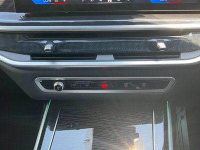 2024 BMW X7 缩略图 43