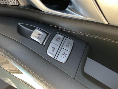 2024 BMW X7 缩略图 60