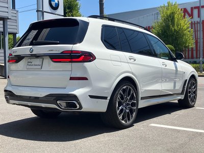2024 BMW X7 缩略图 11