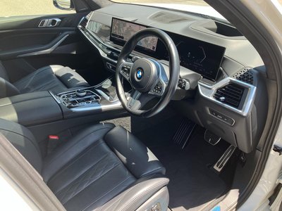 2024 BMW X7 缩略图 21