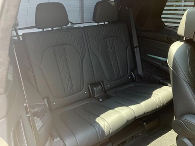 2024 BMW X7 缩略图 62