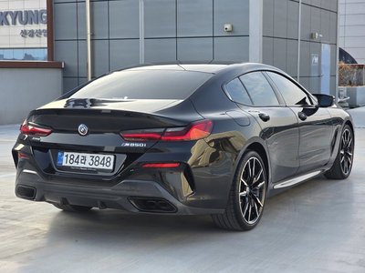 BMW 8 SERIES - 3