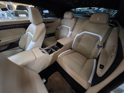 ROLLS-ROYCE SPECTRE - 10