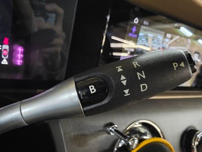 ROLLS-ROYCE SPECTRE - 9