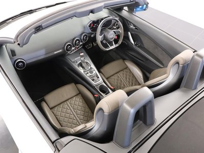 AUDI TT RS ROADSTER - 2