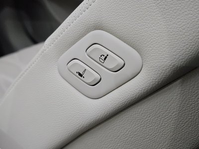 2025 Genesis G80 (RG3) — миниатюра 21