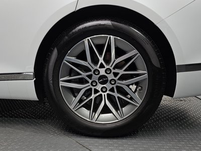 صورة 9 لـ 2025 Genesis G80 (RG3)