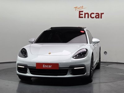 PORSCHE PANAMERA - 2