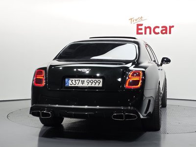 BENTLEY MULSANNE - 4
