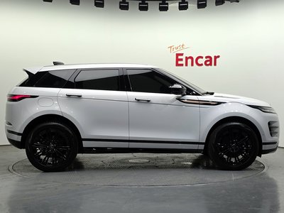 صورة 7 لـ 2025 LAND Rover RANGE ROVER EVOQUE