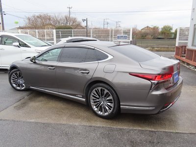 LEXUS LS - 8