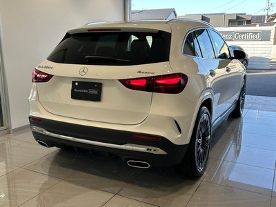 MERCEDES-BENZ GLA - 8