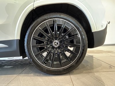 MERCEDES-BENZ GLA - 3