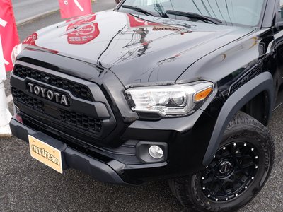 TOYOTA TACOMA - 5