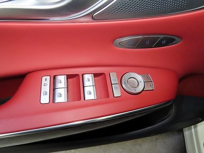 صورة مصغرة 13 لـ 2025 Genesis GV70