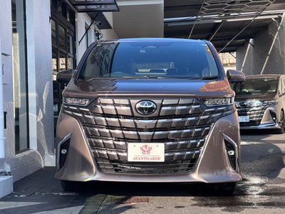 TOYOTA ALPHARD - 2