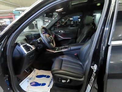 BMW X7 - 7