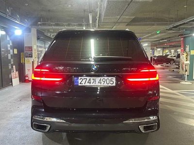 BMW X7 - 6