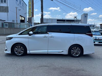صورة 7 لـ 2024 Toyota ALPHARD