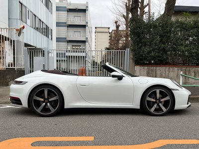 PORSCHE 911 CABRIOLET - 10
