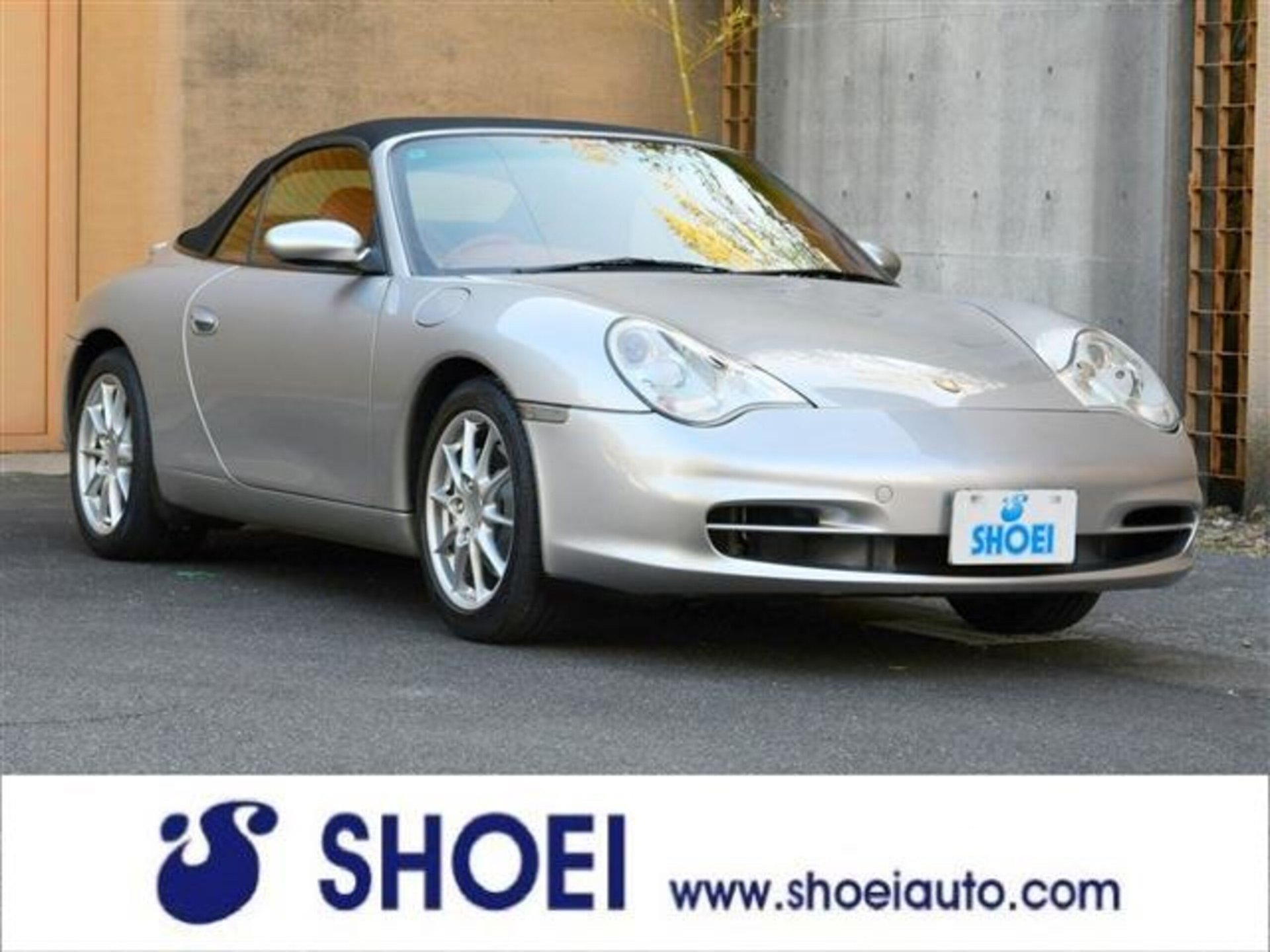 PORSCHE 911 - View 1