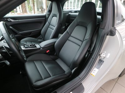 PORSCHE 911 - 10