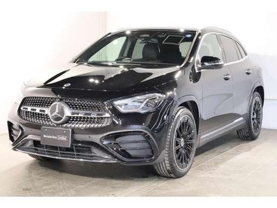 MERCEDES-BENZ GLA - 4