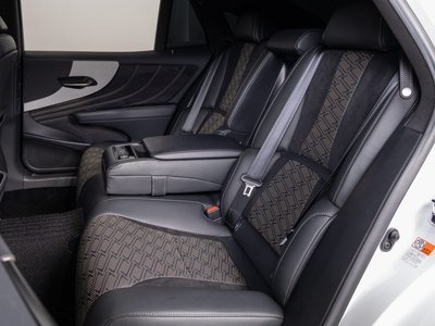2020 LEXUS LS 照片 7