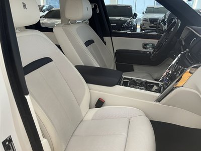 ROLLS-ROYCE CULLINAN - 10