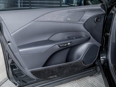 2025 Lexus RX — миниатюра 24