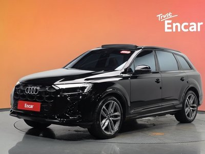 صورة 1 لـ 2025 AUDI Q7