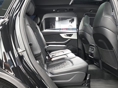 صورة مصغرة 17 لـ 2025 AUDI Q7