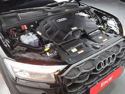 صورة 7 لـ 2025 AUDI Q7