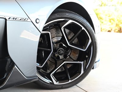 2023 Maserati MC20 — миниатюра 36